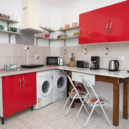 Cosy Apartment In City Centre ออราแด ภายนอก รูปภาพ