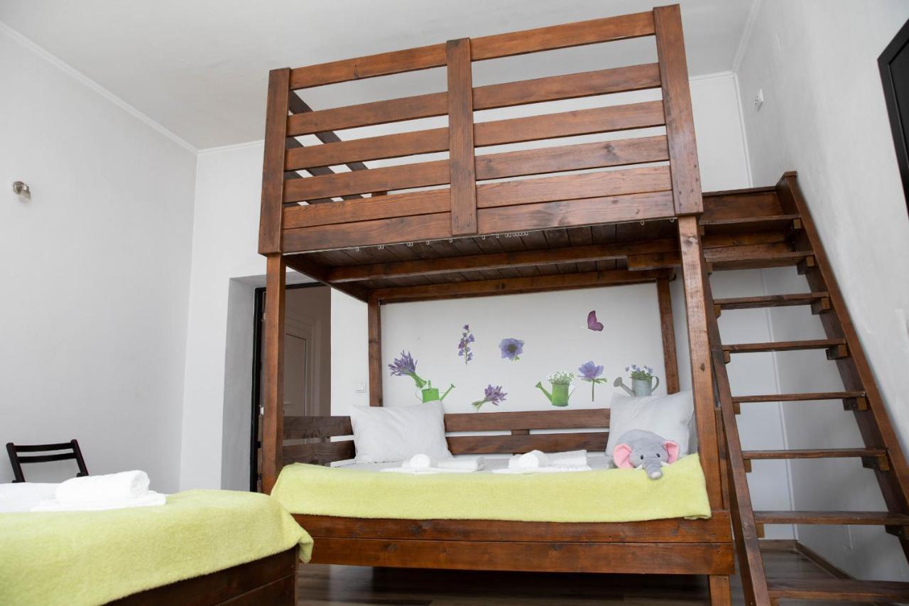 Cosy Apartment In City Centre ออราแด ภายนอก รูปภาพ