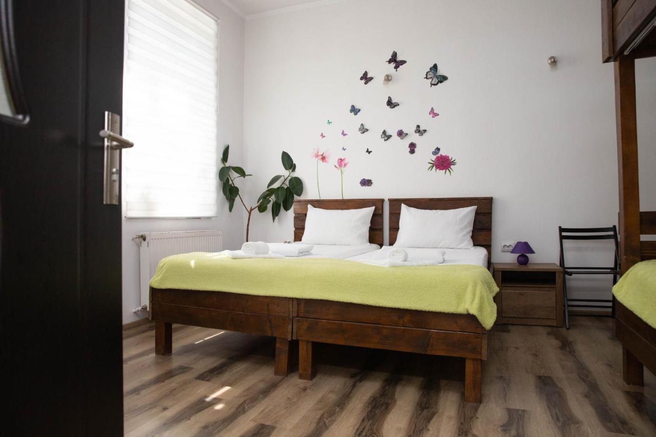 Cosy Apartment In City Centre ออราแด ภายนอก รูปภาพ