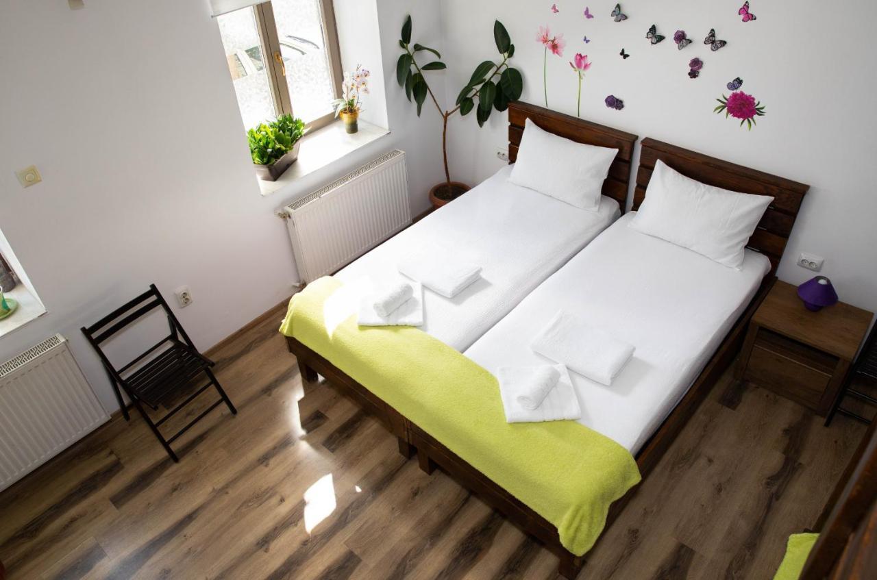 Cosy Apartment In City Centre ออราแด ภายนอก รูปภาพ