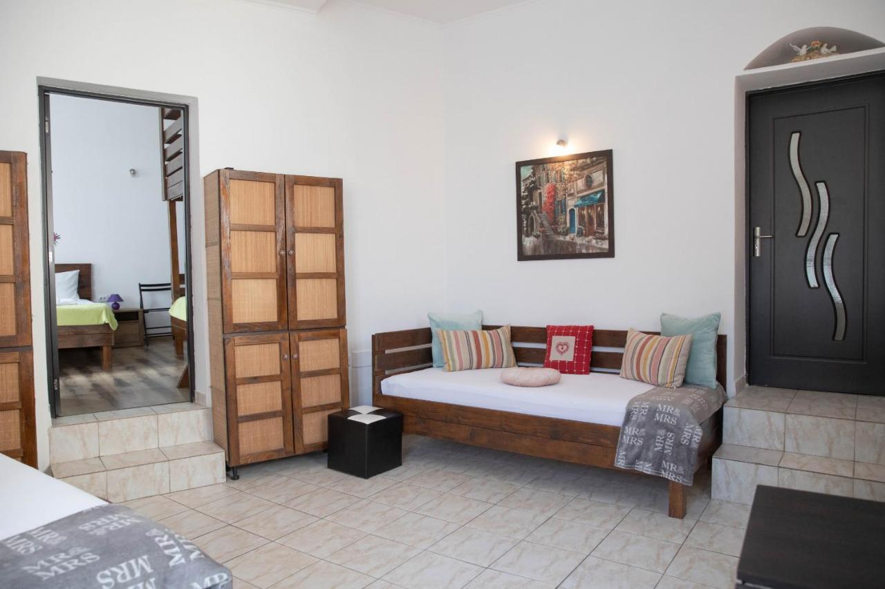 Cosy Apartment In City Centre ออราแด ภายนอก รูปภาพ