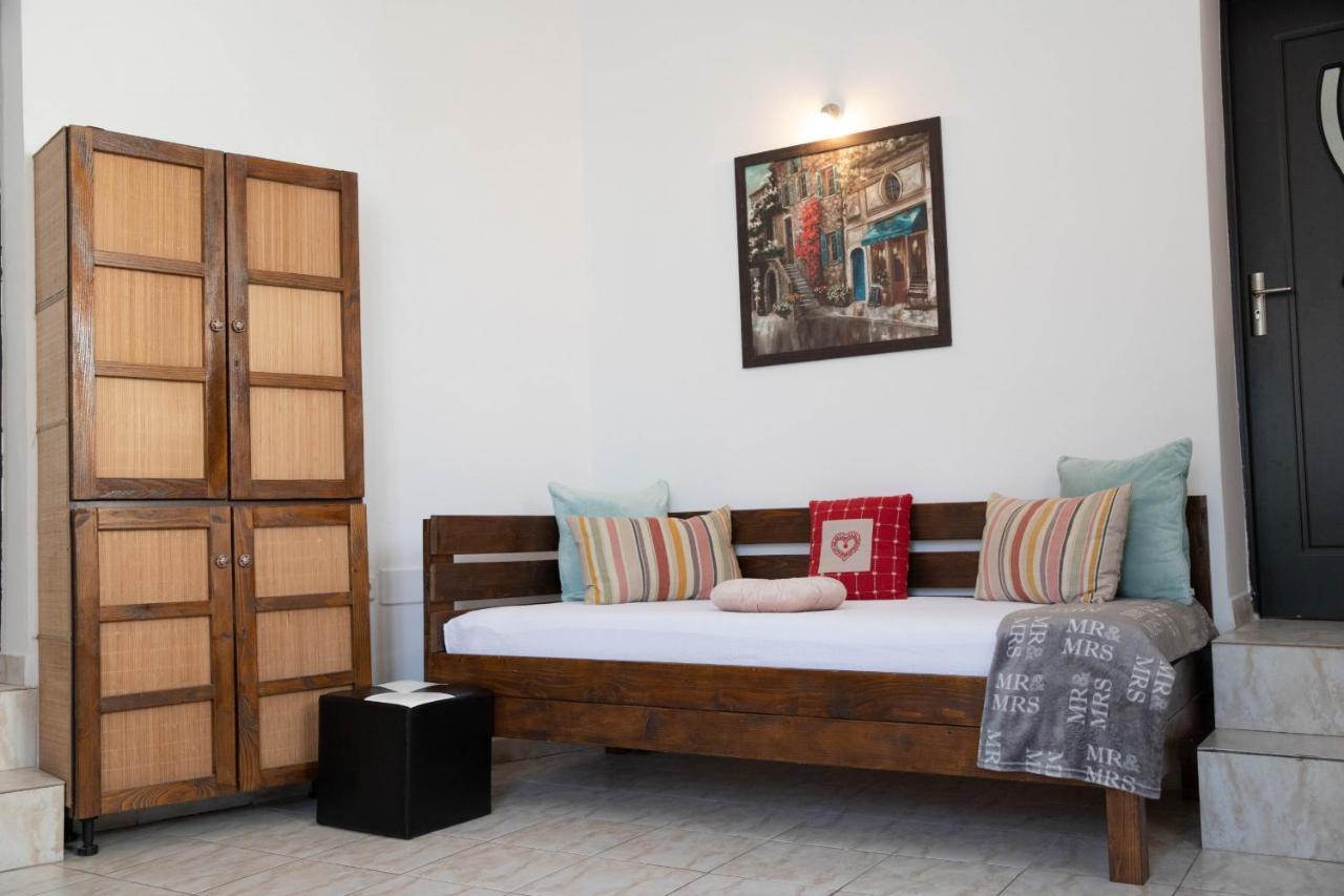 Cosy Apartment In City Centre ออราแด ภายนอก รูปภาพ